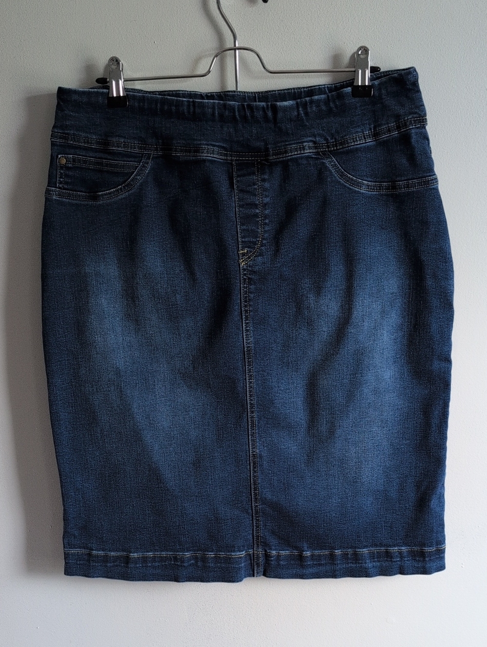 Main Street Exchange Classic Dark Blue Denim Pencil Skirt